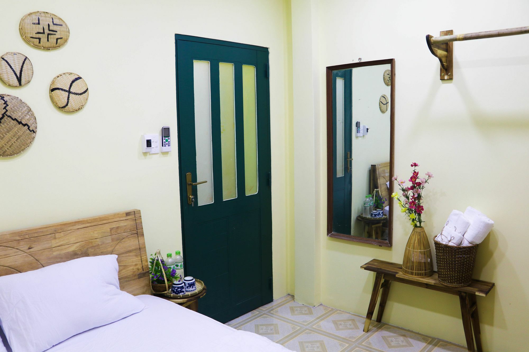 Saigon Old Town Homestay Хошимін Екстер'єр фото